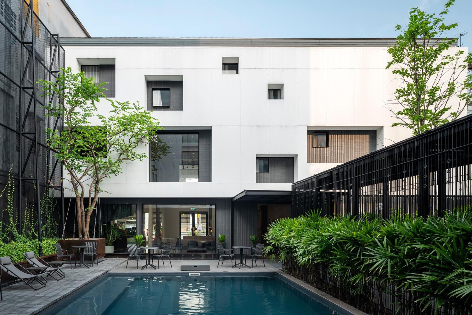 Lilit Bang Lumphu Hotel Bangkok Exterior photo